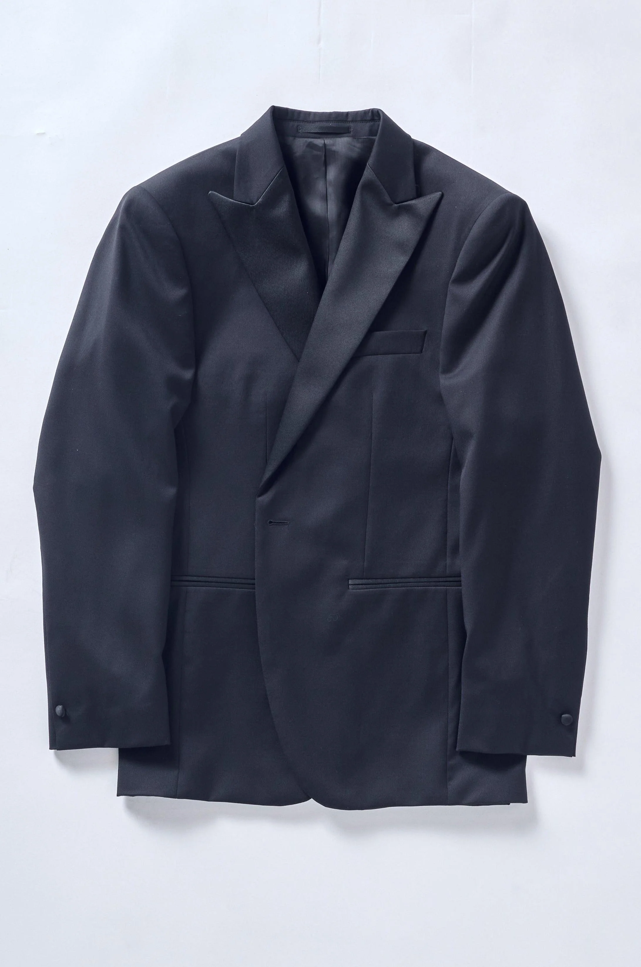 No. 2 Tuxedo - Image 4